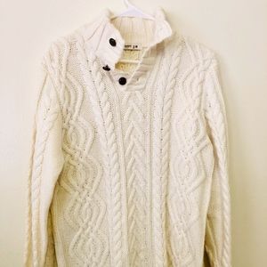 Old Navy sweater